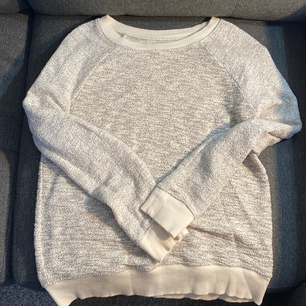 Aerie Women’s cream with gold tones sweatshirt
